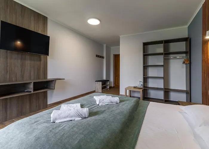 Family Hotel *