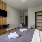 Family Hotel *